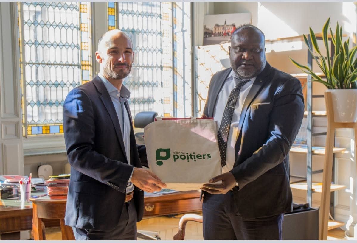Moundou et Poitiers renforcent leur partenariat pour le développement local
