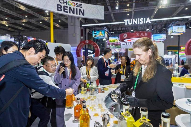 (Multimédia) Au Bénin, la coopération avec la Chine saluée pour ses effets concrets sur la population (SYNTHÈSE)