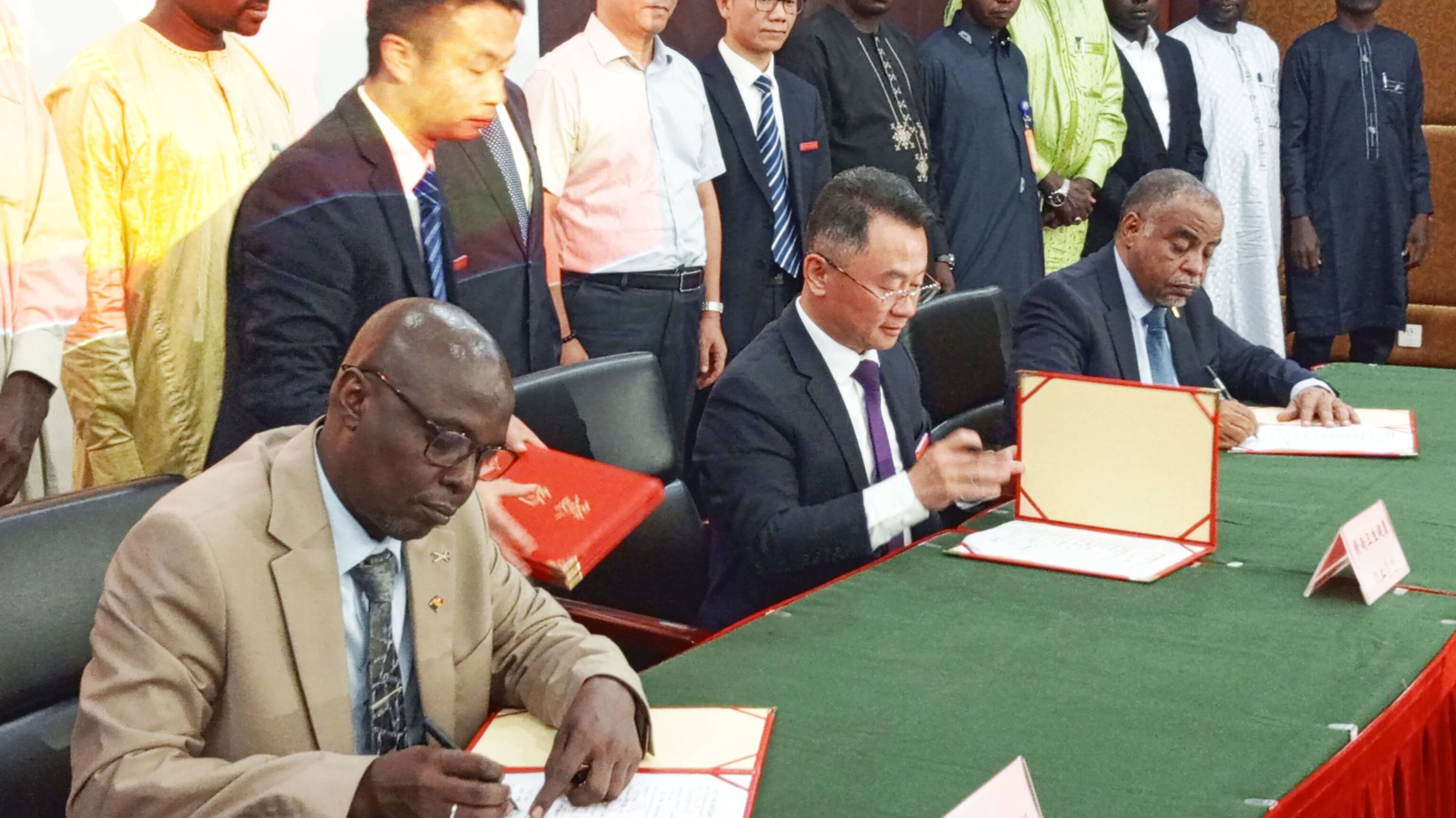 Le Tchad et la Chine s'accordent à créer un centre de médecine traditionnelle Chinoise