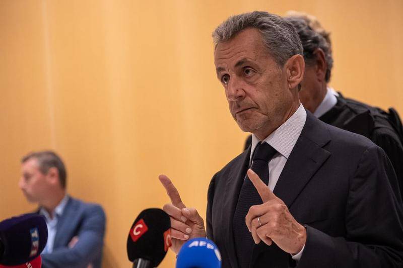 (Multimédia) France: L'ancien président français sera incarcéré le 21 octobre à la prison de la Santé (médias)