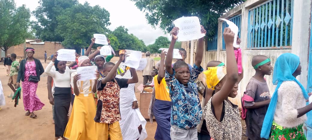 Doba: des enfants organisent une marche pacifique contre leur maltraitance