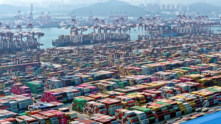 Multimédia) Le port de Qingdao lance un nouveau service de conteneurs vers l'Afrique de l'Ouest sur fond de croissance du commerce sino-africain